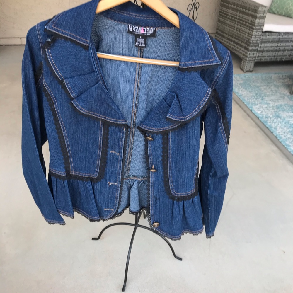 Jean jacket with black lace.